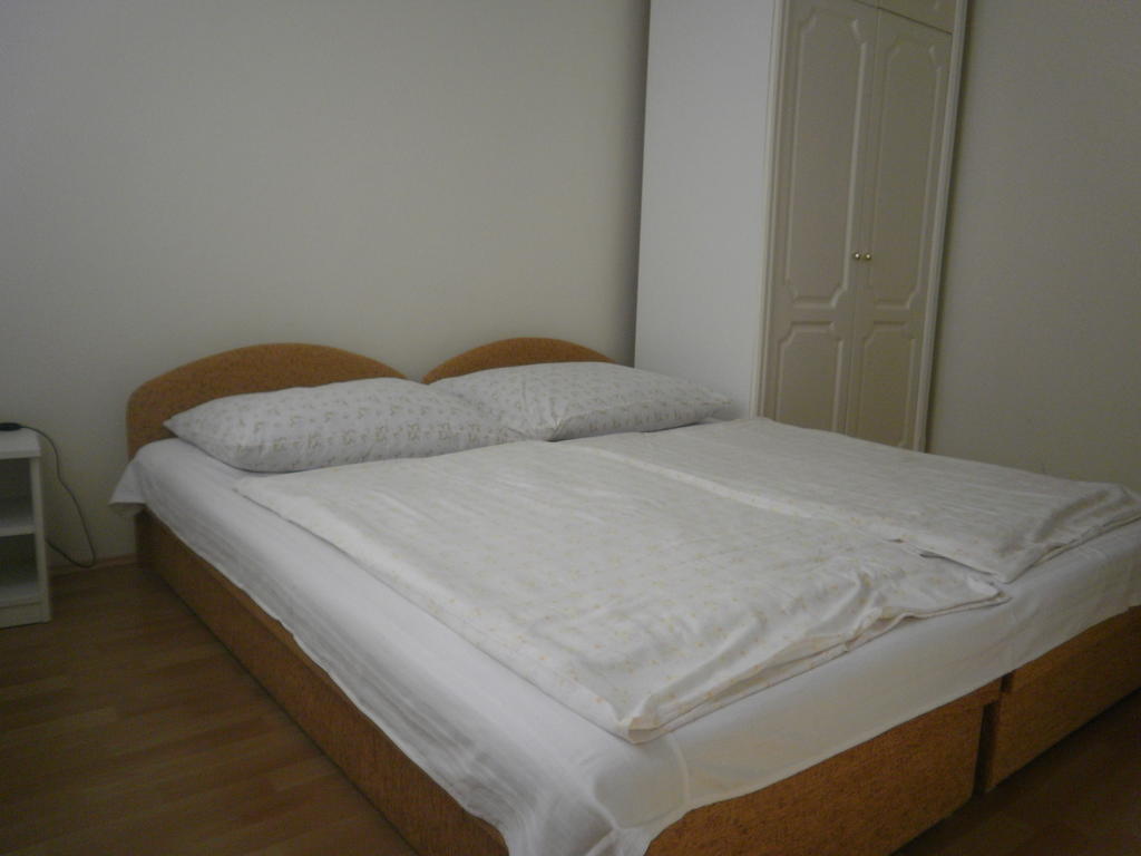 Zalakarosi Égerfa Nyaralóház Földszinti és Emeleti Apartman Quarto foto